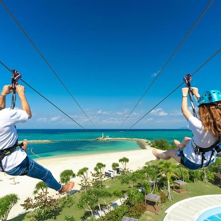 Sheraton Okinawa Sunmarina Resort Онна Екстер'єр фото