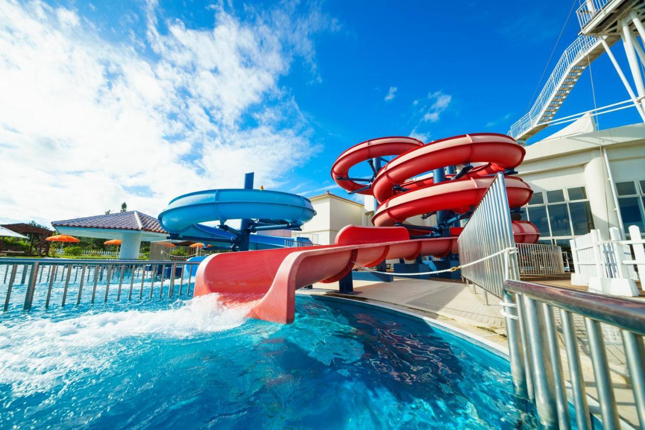 Sheraton Okinawa Sunmarina Resort Онна Екстер'єр фото