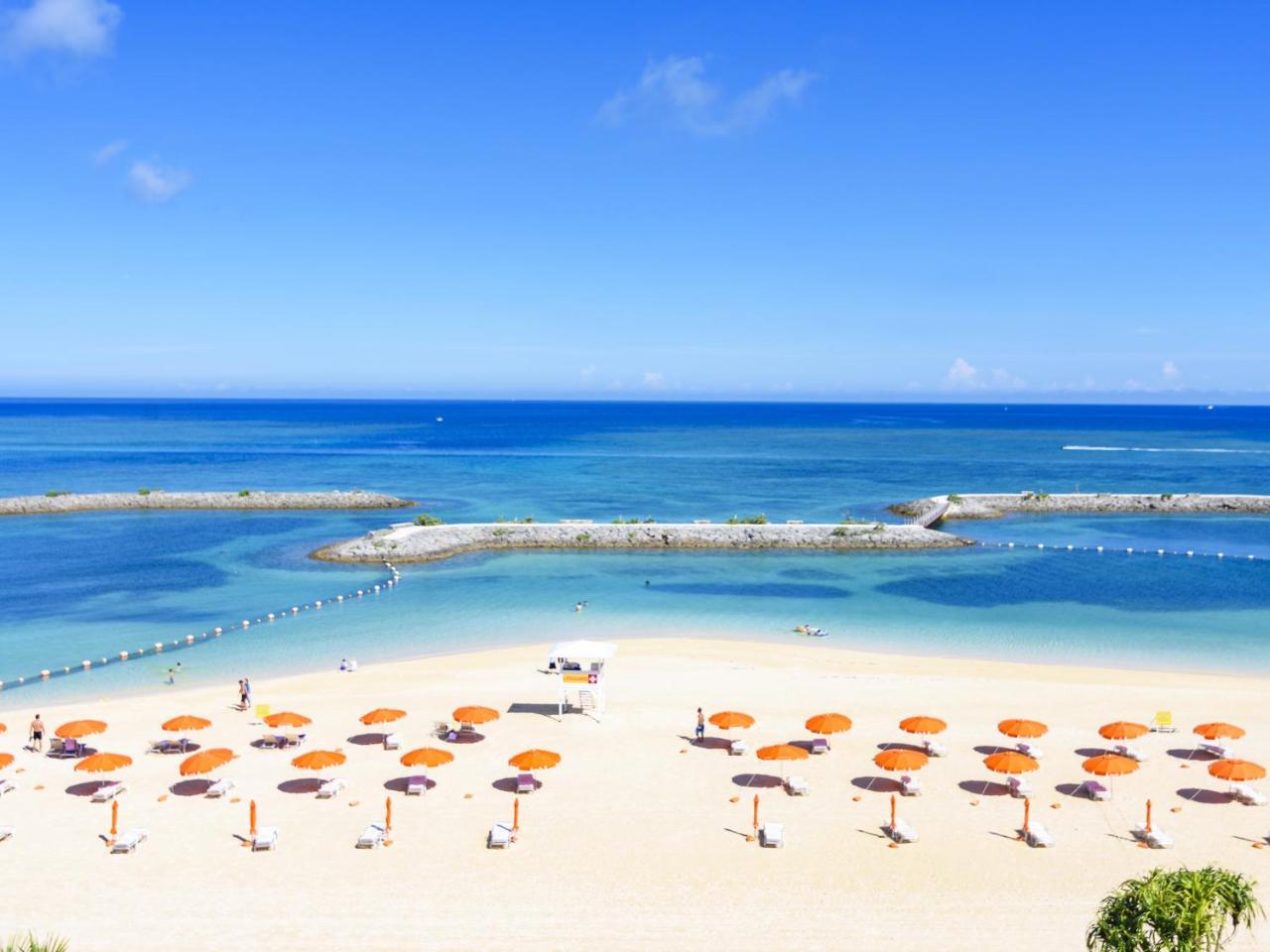 Sheraton Okinawa Sunmarina Resort Онна Екстер'єр фото