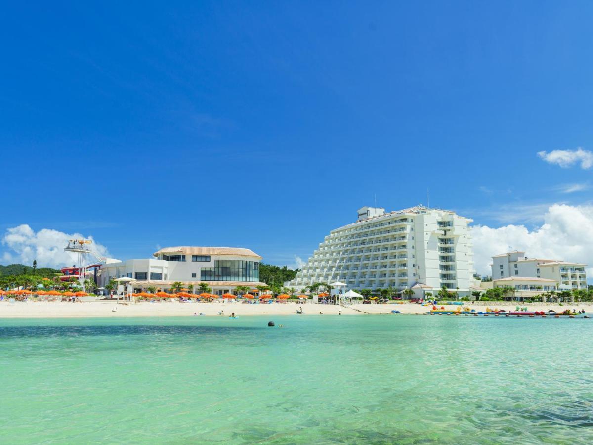 Sheraton Okinawa Sunmarina Resort Онна Екстер'єр фото