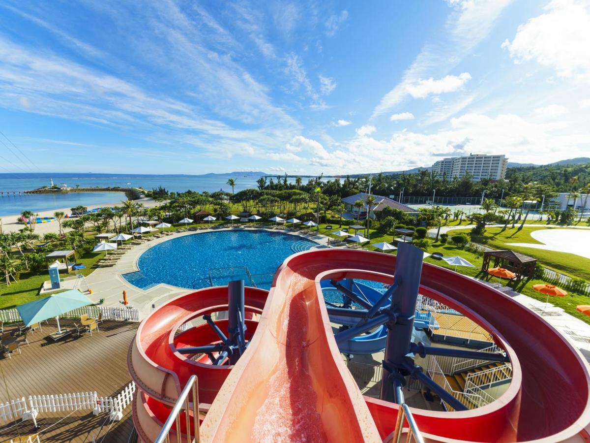 Sheraton Okinawa Sunmarina Resort Онна Екстер'єр фото